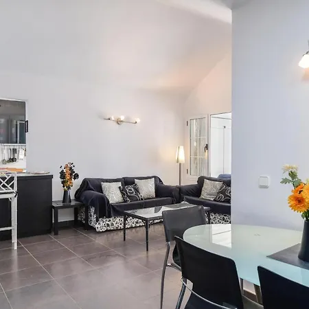Casa Conchita Apartment